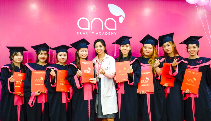 Học Spa tại Ana Beauty Academy vững tay nghề