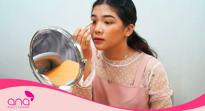 Mẹo tiết kiệm chi phí học make up cá nhân