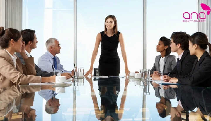 giám đốc điều hành thu nhập cao
