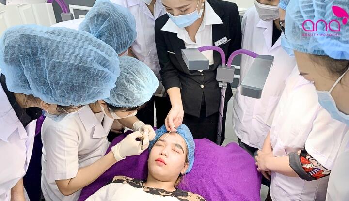 Trung tâm đào tạo nghề thẩm mỹ Thủy Tiên