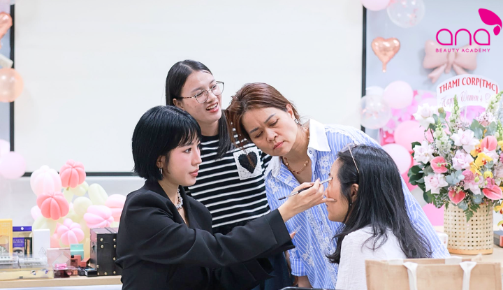 Vanmiu Beauty xây dựng lộ trình makeup phù hợp với từng trình độ (Nguồn: Internet)