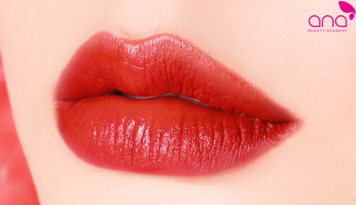 Màu đỏ cherry