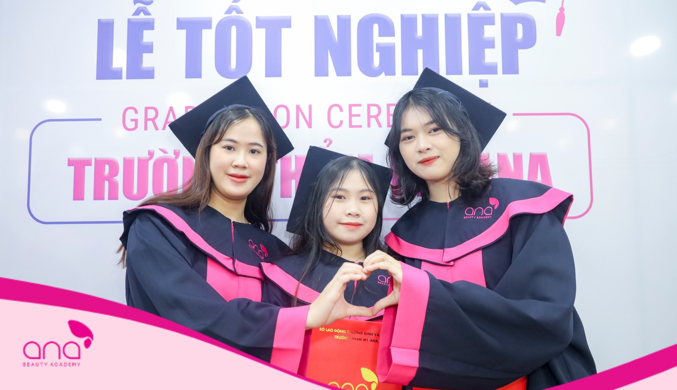 Thảo Lâm trong ngày tốt nghiệp 