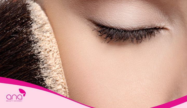 Dùng cọ phủ phấn