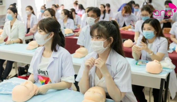 Cao đẳng Công Thương Việt Nam
