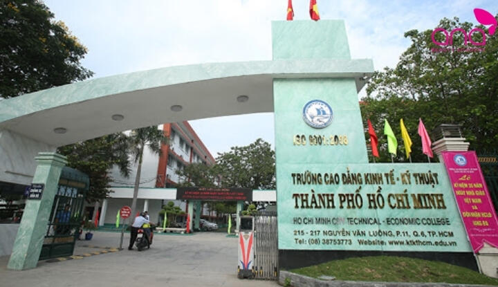 Cao đẳng Kinh tế Kỹ thuật TP.HCM