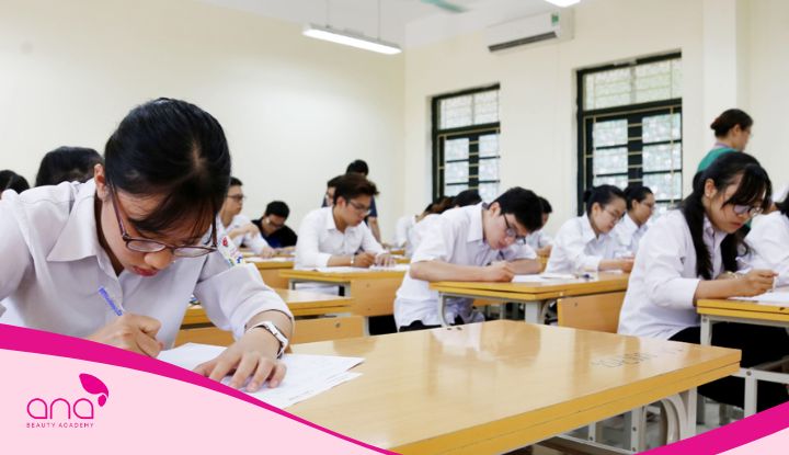 Cấp 3 học những môn gì bắt buộc