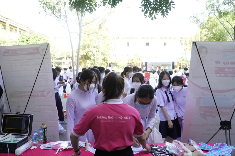 hanh-trinh-tuyen-sinh (4)