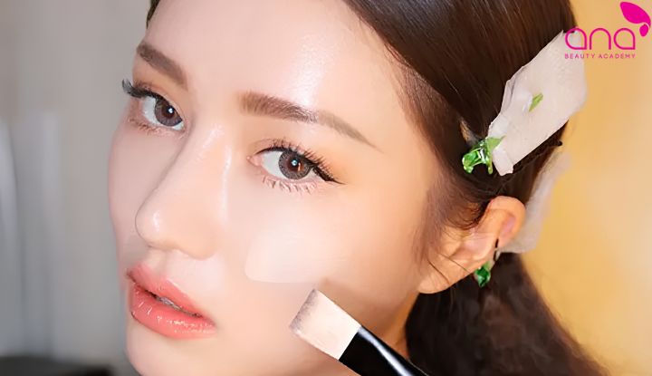 Kem nền giúp làm đều màu da và tạo lớp nền đồng nhất (Nguồn: Internet)