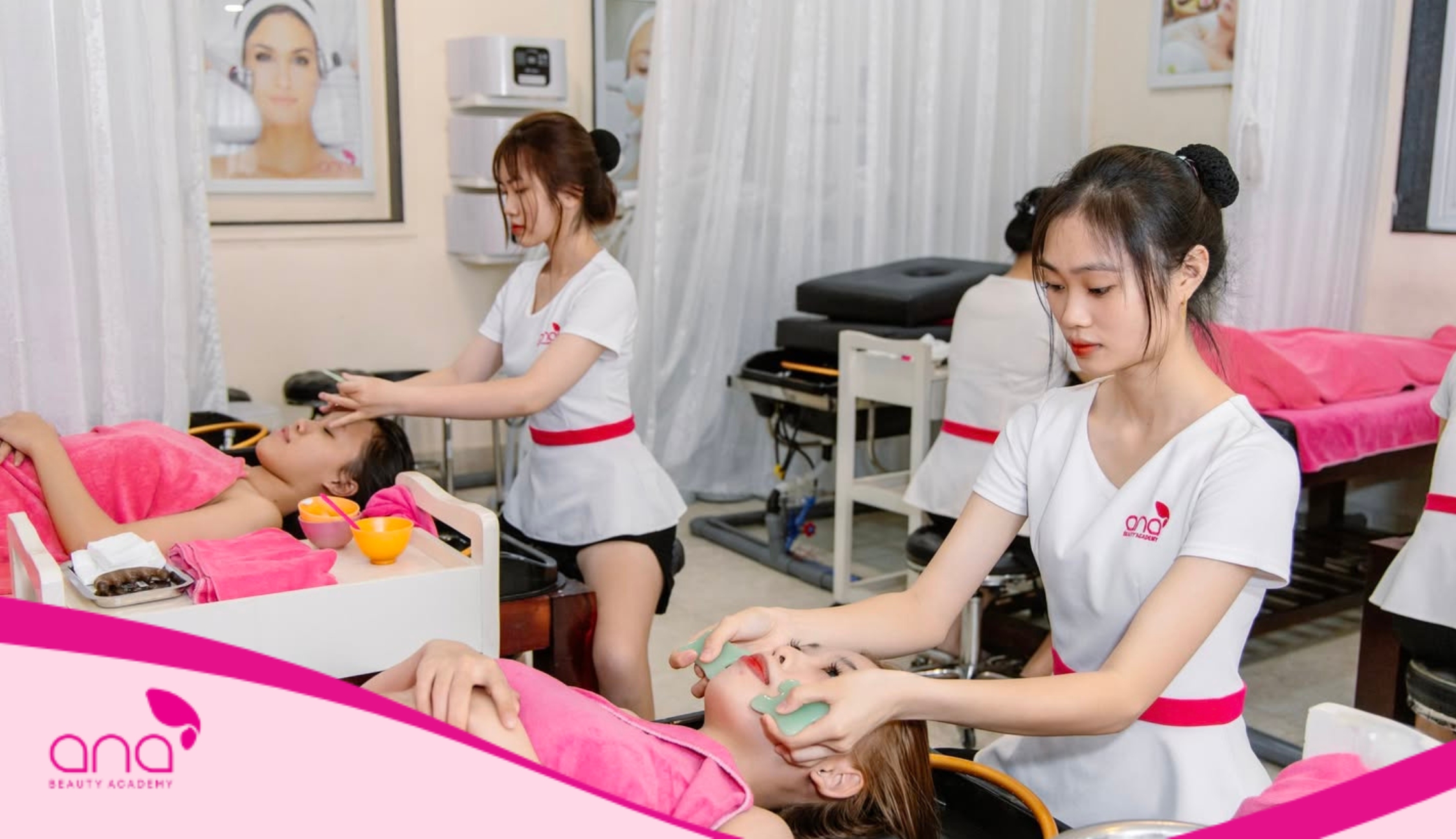 Cần lưu ý những điều gig để chọn được trung tâm đào tạo khoá gội đầu dưỡng sinh uy tín 