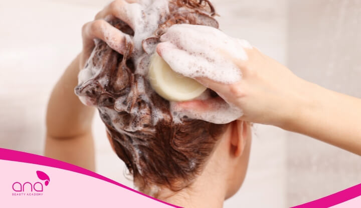 Tần suất gội đầu 3-4 lần/tuần là phù hợp