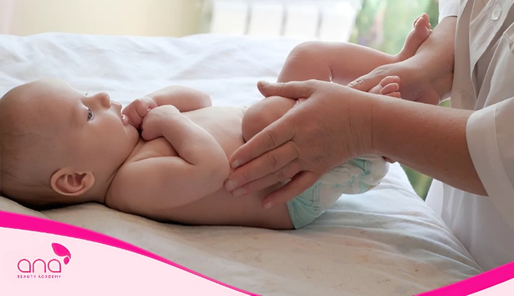 Chuẩn bị đầy đủ dụng cụ trước khi mát xa cho bé