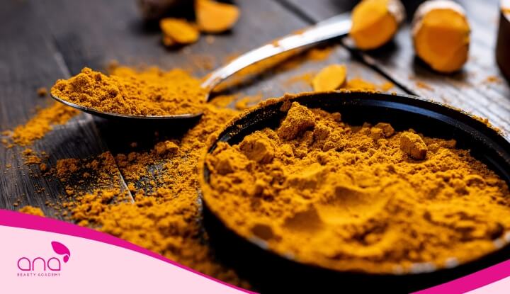 Duy trì thói quen gội đầu bằng bột vỏ cam khoảng 2 lần mỗi tuần sẽ giúp cải thiện đáng kể các vấn đề về da đầu 