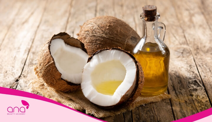 Không nên ủ tóc với dầu dừa quá lâu vì sẽ gây bết dính và bít tắc lỗ chân lông 