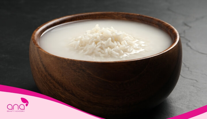 Nước vo gạo chứa nhiều vitamin nhóm B giúp nuôi dưỡng nang tóc hiệu quả