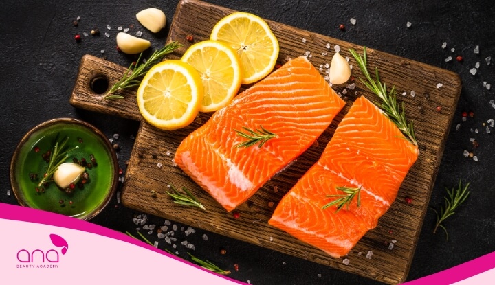 Cá hồi giàu omega-3 giúp tóc chắc khỏe, óng mượt tự nhiên