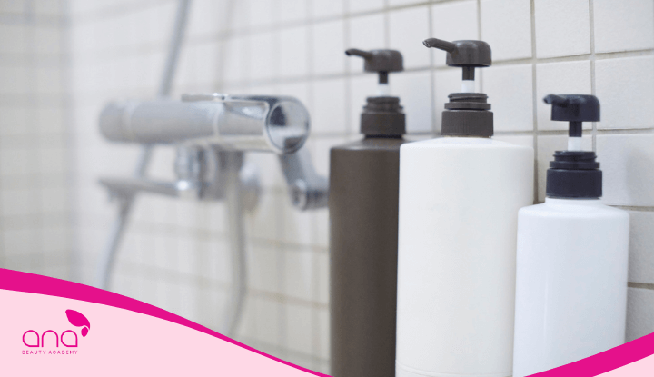 Nên chọn những loại dưỡng tóc có thành phần dưỡng ẩm cao, không chứa hóa chất mạnh