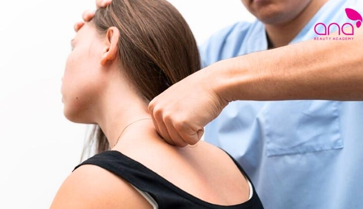 Hiệu quả của bấm huyệt chữa đau cổ vai gáy