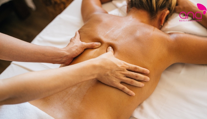 Cách massage lưng đúng kỹ thuật