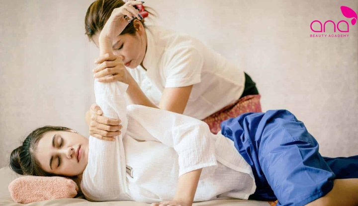 Massage Shiatsu Nhật Bản
