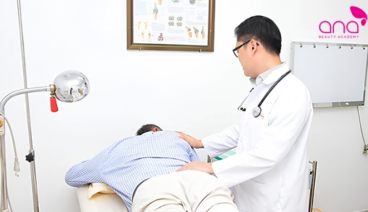Đi thăm khám sớm với bác sĩ