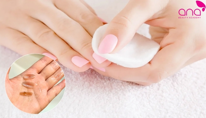Tháo móng tay giả bằng dầu ô liu