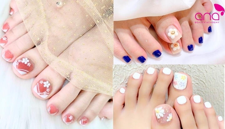 Mẫu nail chân vẽ hoa xinh xắn