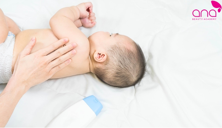 Giúp bé dễ đi vào giấc ngủ hơn