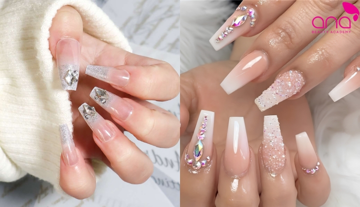 Nail đính đá nhỏ