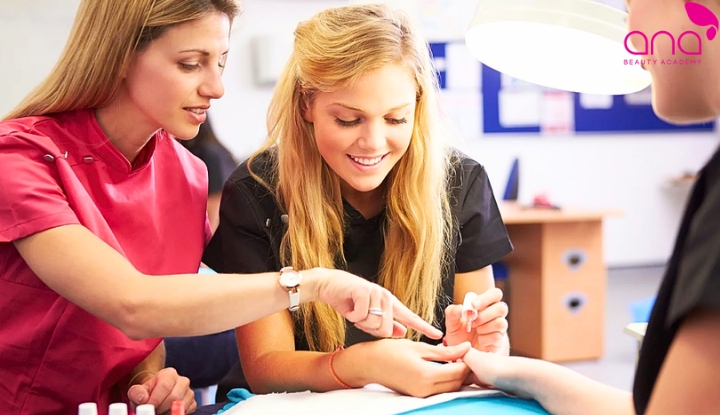 Mức thu nhập nghề nail tại Mỹ