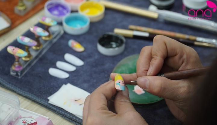 Thời gian học nail mất bao lâu ra nghề