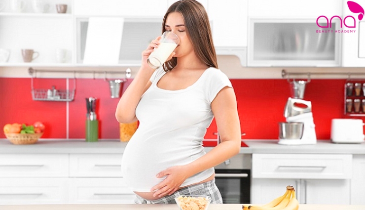 Thực đơn cho mẹ bầu 3 tháng giữa