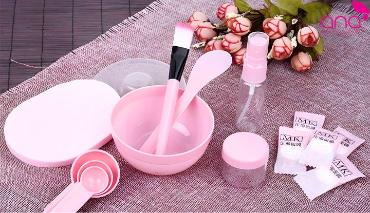Khoản nhập mỹ phẩm và vật tư cần bổ sung định kỳ (Nguồn: Internet)