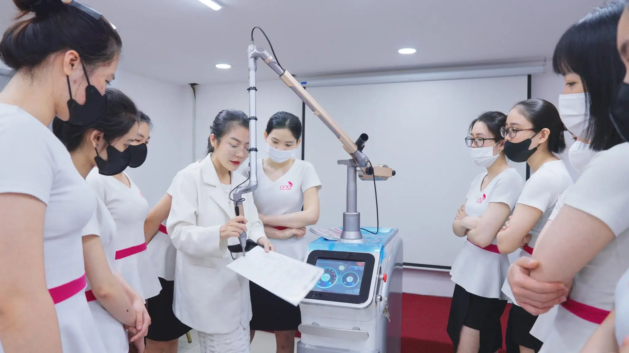 Cơ sở vật chất hiện đại ANA Beauty Academy